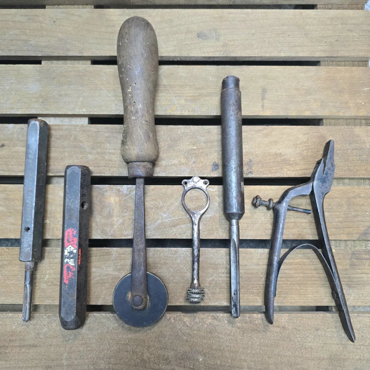 Conjunto de herramientas vintage para trabajo