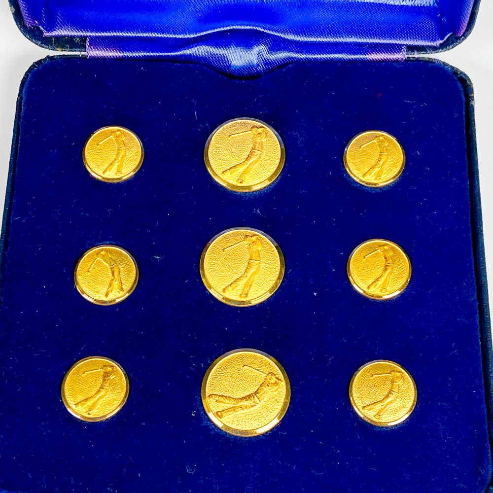 Estuche con botones de oro para golfistas - imagen 2