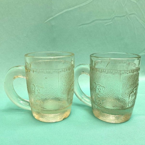Dos tazas antiguas con motivos de Blancanieves - imagen 3