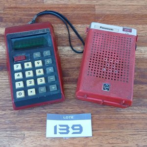 Lote de Colección: Radio Panasonic R-1029, Calculadora Eletac, Cámaras Kyocera Yashica y Konica Pop - imagen 2