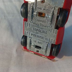 Auto de colección "Topolino" de plástico y metal, industria italiana - imagen 4