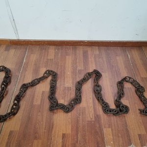 Lote anterior: Cadena de Amarre Náutica Antigua con Eslabones Reforzados de Hierro Fundido