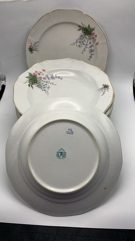 Juego de platos Olmos de porcelana con patrón floral - imagen 2