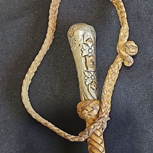 Rebenque de Tiento Fino con Apliques de Plata y Oro - imagen 2