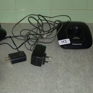 Teléfono Inalámbrico Panasonic Doble Base y Motorola - imagen 2