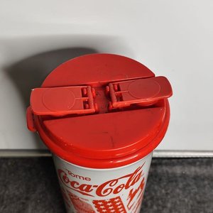 Vaso Grande Coca-Cola Plástico con Tapa Roja - imagen 1