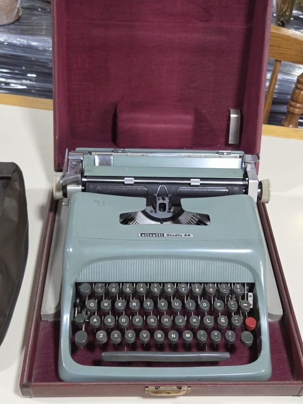 Item 829937 - Image 1