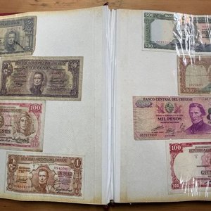 Álbum Antiguo con Colección de Billetes Internacionales - imagen 7