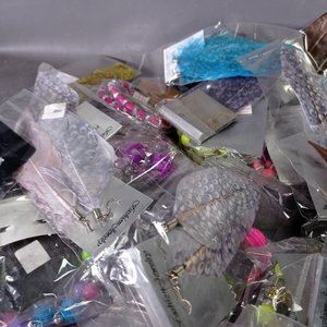 Lote de 100 Pares de Caracolas y Bijouterie Variada - imagen 5