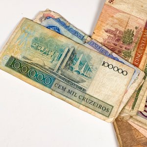 Lote de Billetes Varios de Colección - imagen 3
