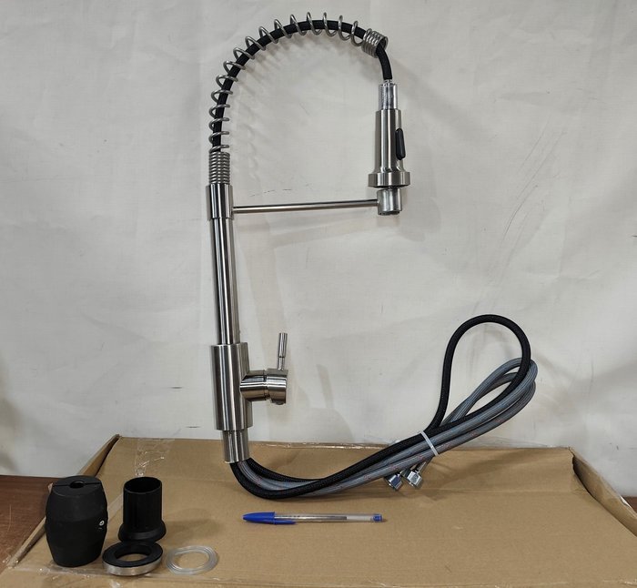 Faucétes de cocina flexible y telescópica en acero - imagen 3