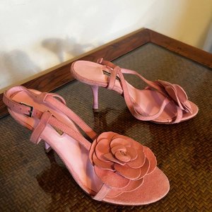 Sandalias Jorge Alex Rosa Gamuza Flor Talle 36 - imagen 5