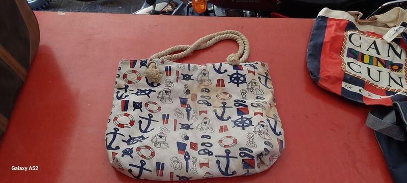 Item 847172 - Image 1