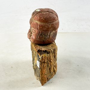 Busto de Cerámica con Base de Piedra Petrificada - 18 cm - imagen 2