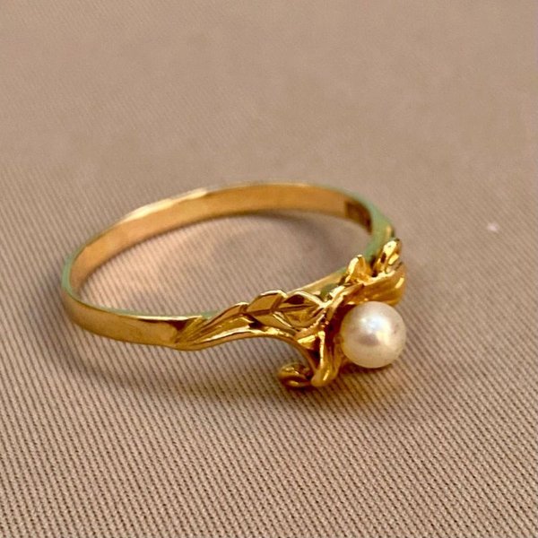 Anillo de Oro con Perla de Calidad - imagen 1