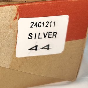 Zapatillas Deportivas Plateadas Eco Cuero Náutico Talle 44 - imagen 5