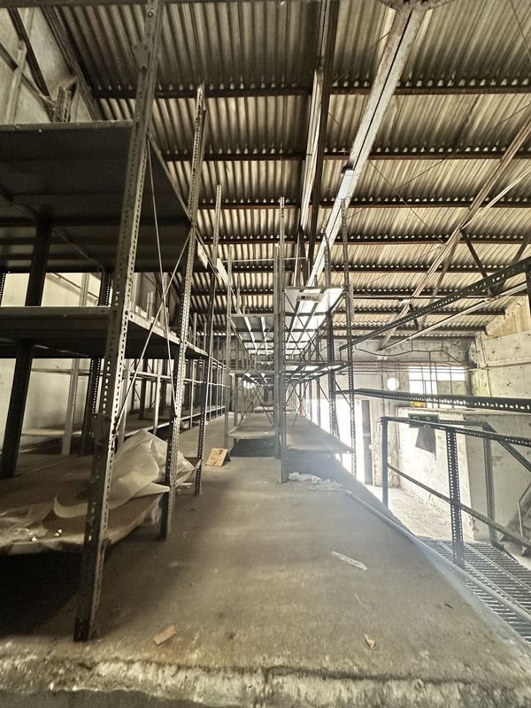 Item 904375 - Image 12