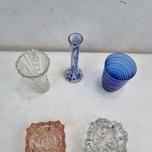 Lote de Cristalería: Copas, Vasos y Adornos Varios - imagen 3