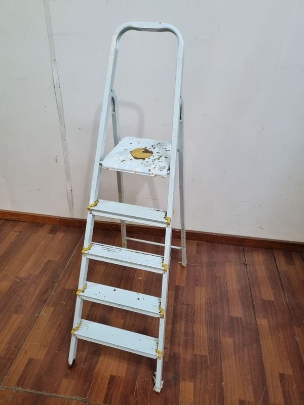 Escalera Metalica Plegable (31×85×140) - Ladder para Hogar - imagen 3