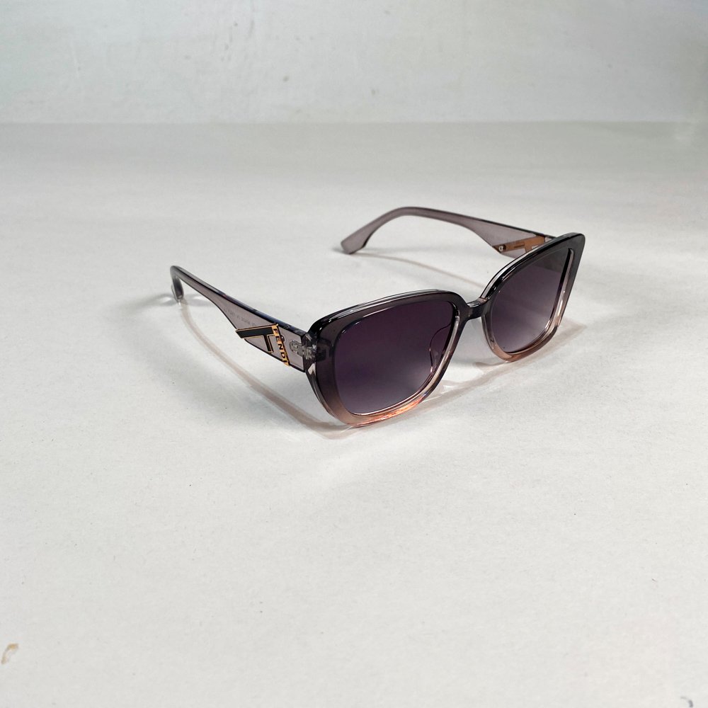 Lote anterior: Lentes de sol para dama o caballero