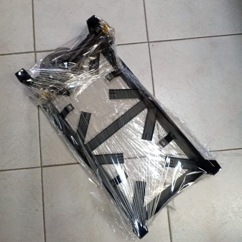 Item 896758 - Image 0