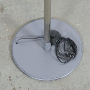 Lámpara de Pie Metálica con Tulipa de Cristal y Detalles en Base - imagen 2
