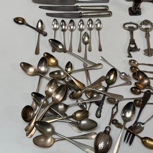 Lote Variado de Cubiertos: Cuchillos Solingen, Cucharas, Tenedores y Utensilios - imagen 2