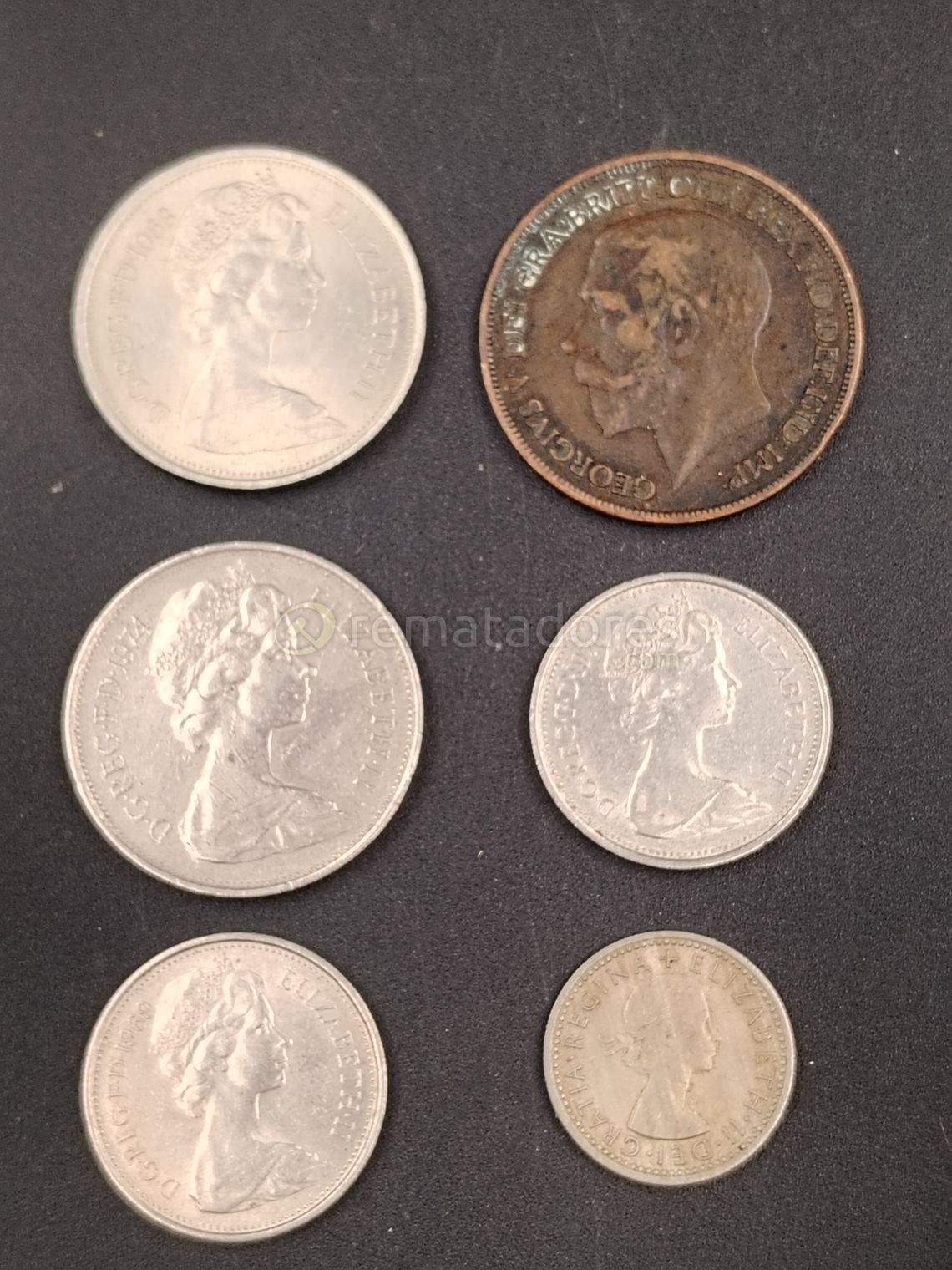 Lote de 6 Monedas Británicas con Rostros Reales