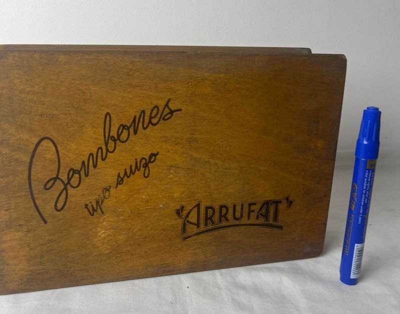 Item 868968 - Image 0