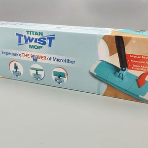 Lote siguiente: Mopa Titan Twist Mop Plegable de Microfibra con Mango de Aluminio