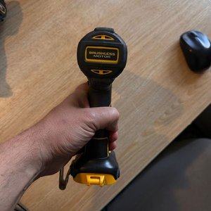 Atornilladora Dewalt DCD 795 20V MAX XR con Percutor - imagen 3