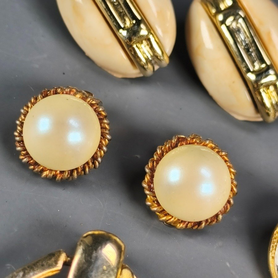 Item 16365 - Image 5