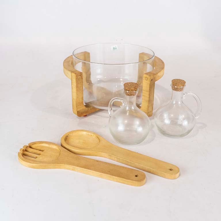 Lote anterior: Vinagrera y Aceitera de Vidrio con Soporte y Piezas de Servir de Madera