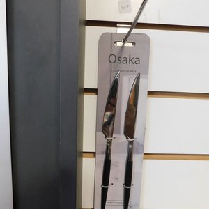 2 cuchillos de mesa - imagen 3