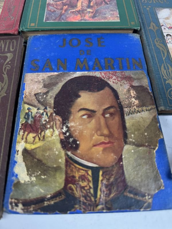 Colección de libros clásicos y biografías históricas - imagen 3