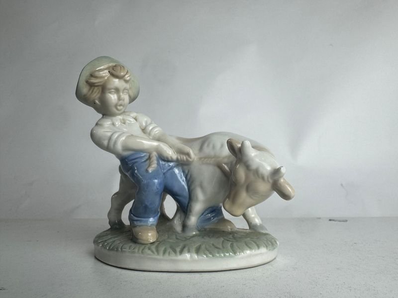 Item 872067 - Image 0