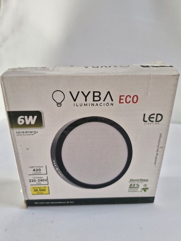 Lámpara LED ECO 6W con larga duración