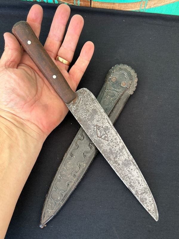Cuchillo de campo antiguo y raro Marca Sapo - imagen 4