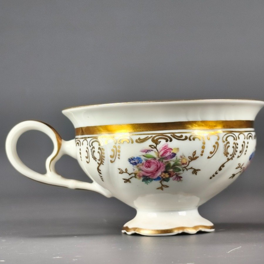 Taza y plato de porcelana alemana 'Rosenthal' diseño 'Viktoria' - imagen 7