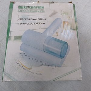 Cinco piezas: juguera + limpiador facial + cargador inalámbrico para iphone + linterna - imagen 5