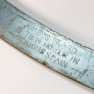 Réplica de Espada Árabe Labrada con Cabo de Madera - 90 cm - imagen 3