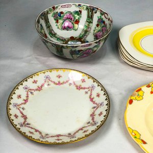 Conjunto de 11 Piezas de Porcelana: Platos y Compoteras Vintage - imagen 3