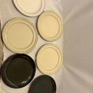 Seis Platos Individuales Usados de Loza y Cerámica - imagen 4