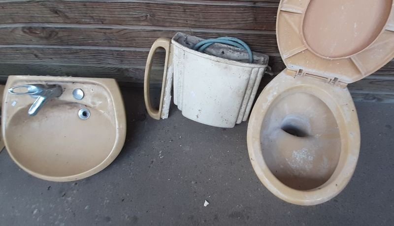 Item 891494 - Image 1