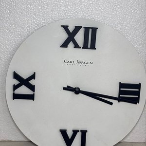 Lote de Relojes, Carteles Decorativos y Letrero Luminoso - imagen 6