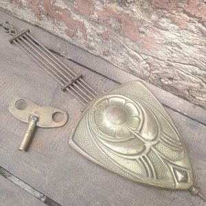 Péndulo y Llave de Cuerda para Reloj de Pared Antiguo Art Nouveau - imagen 3