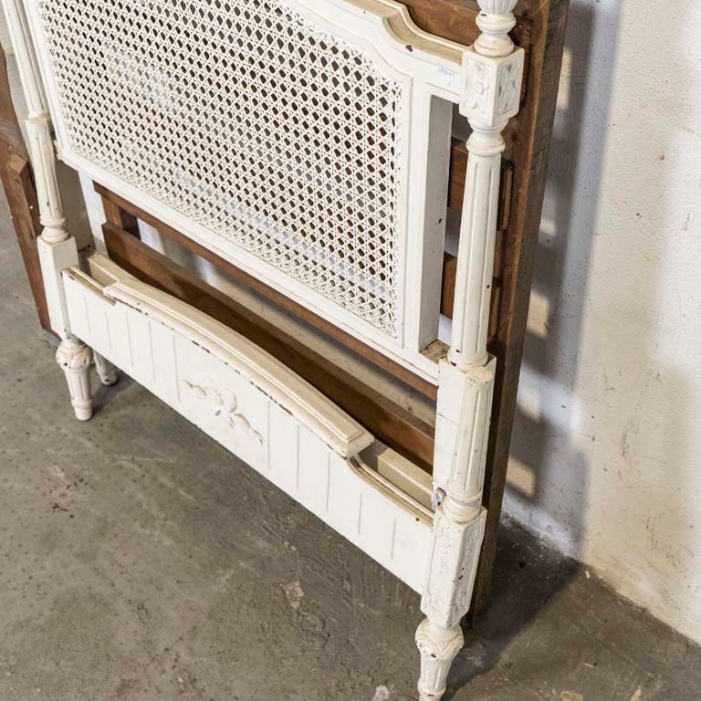 Item 2102618 - Image 1