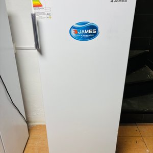 Lote siguiente: Freezer Vertical James 150 Lts FVJ-261KN G2