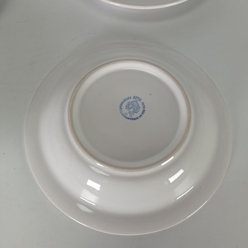 Platos de porcelana Olmos con logo de La Casa Violeta - imagen 3