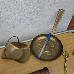 Lote de Adornos y Utensilios en Bronce y Metal - imagen 4